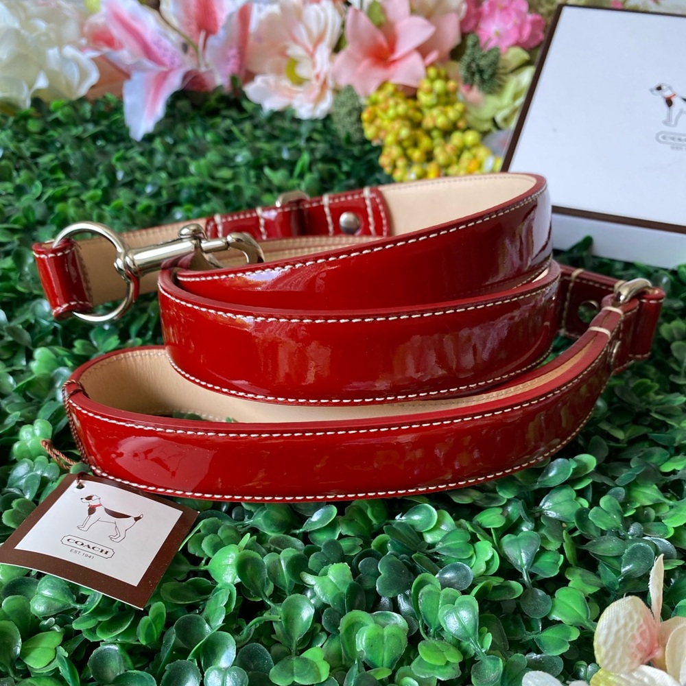 COACH Red Patent Leather Dog Leash❤️